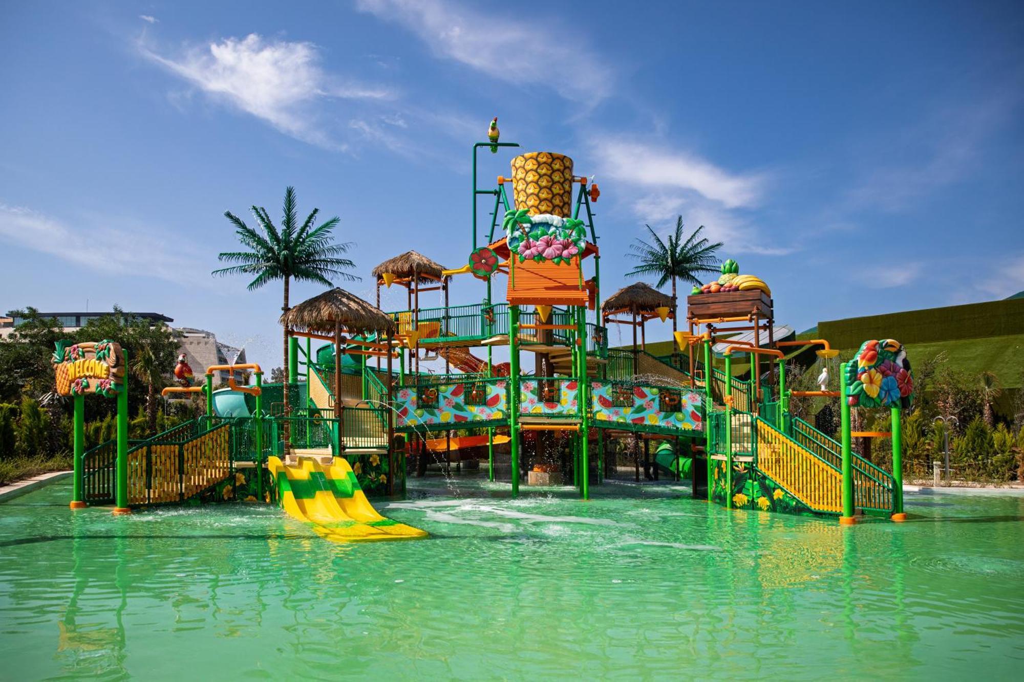 Hotel Regnum The Crown Belek